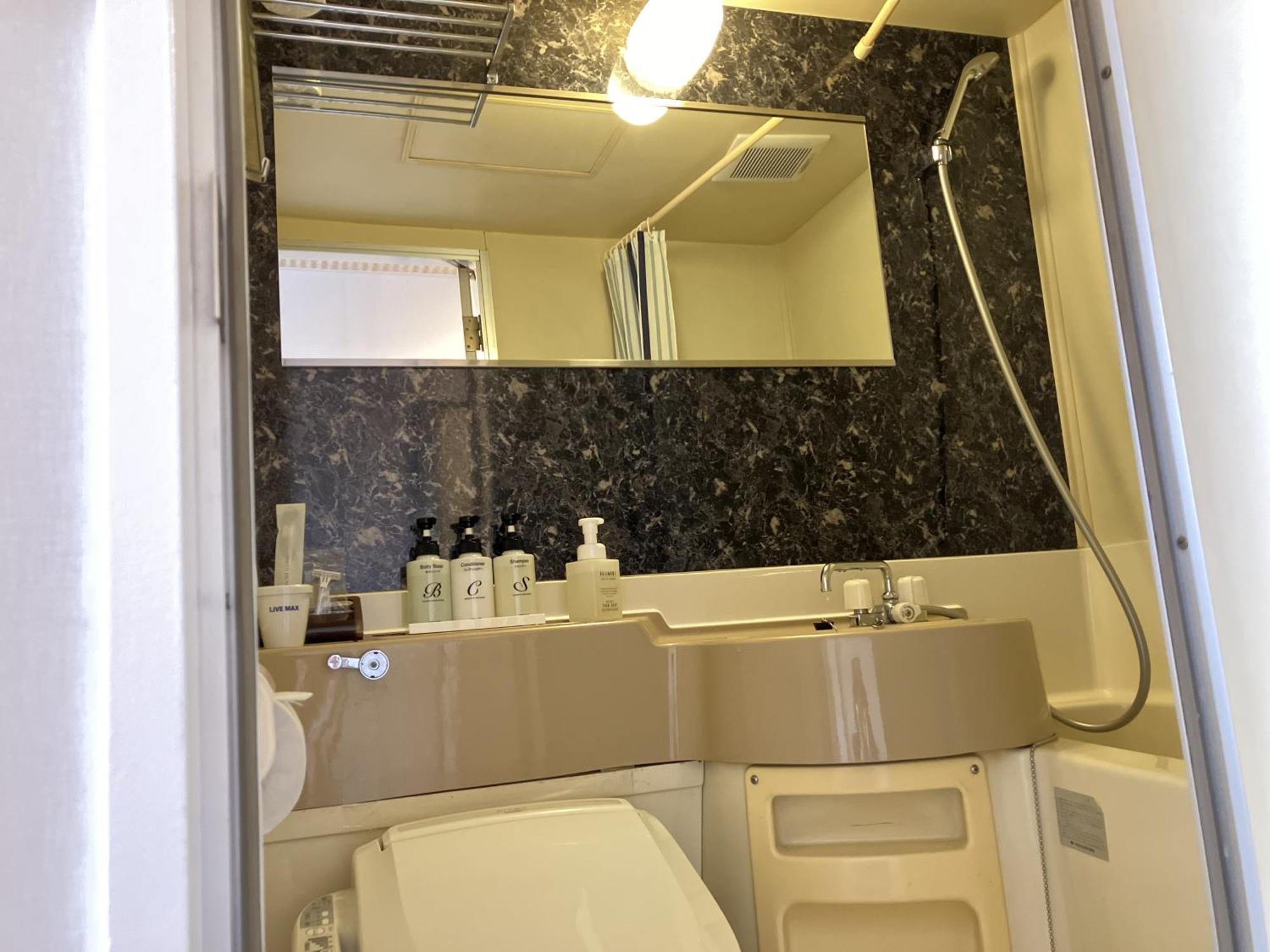 Hotel Livemax Budget Shinosaka Buitenkant foto