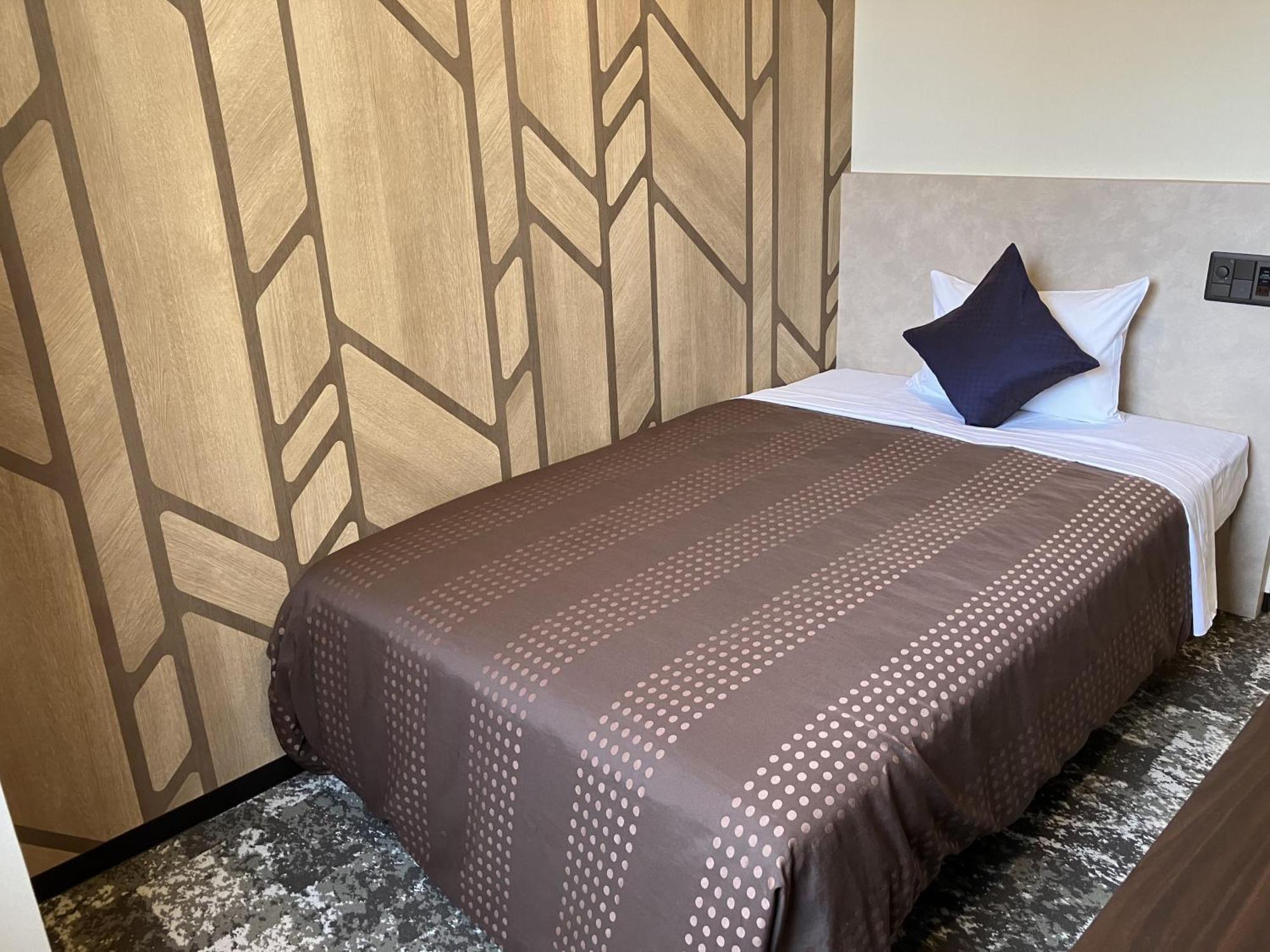 Hotel Livemax Budget Shinosaka Buitenkant foto
