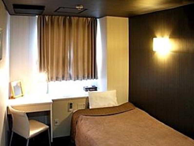 Hotel Livemax Budget Shinosaka Buitenkant foto