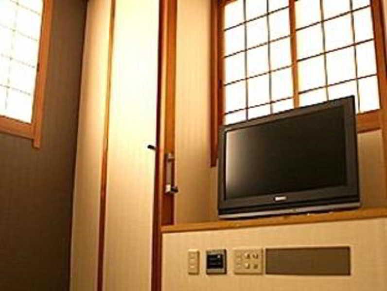 Hotel Livemax Budget Shinosaka Buitenkant foto